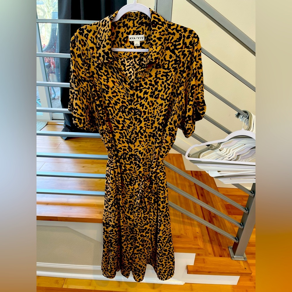 Cheetah print dress size 1x. Ava and Viv.